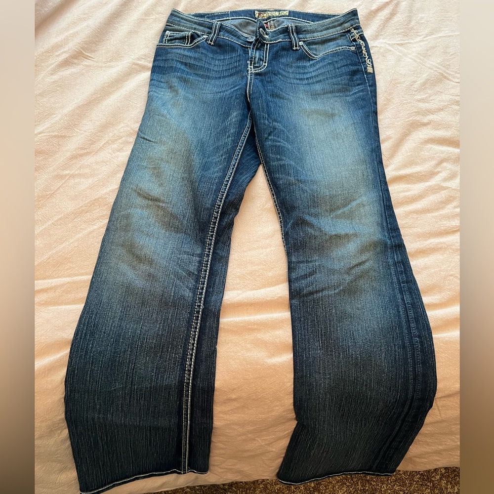 BKE jeans vintage Y2K low rise boot cut jeans. Size 29